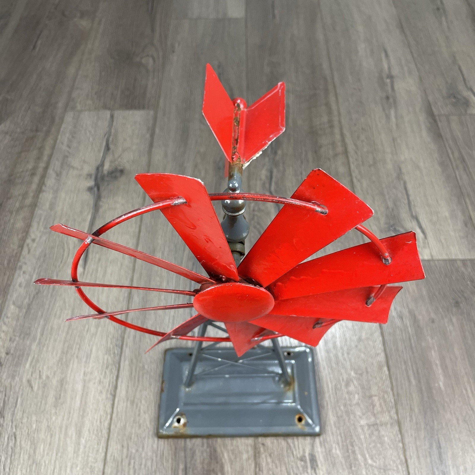 Vintage Small Metal Red Table Top Windmill Tower 8.5” Blade About 16” Tall