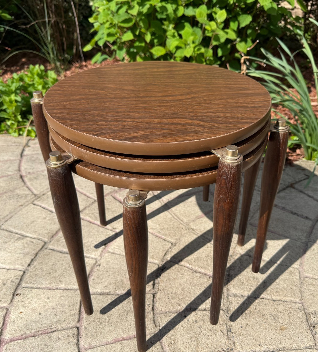 Mid Century Walnut Stacking Round Side Tables – Set of 3 Nesting Tables VTG