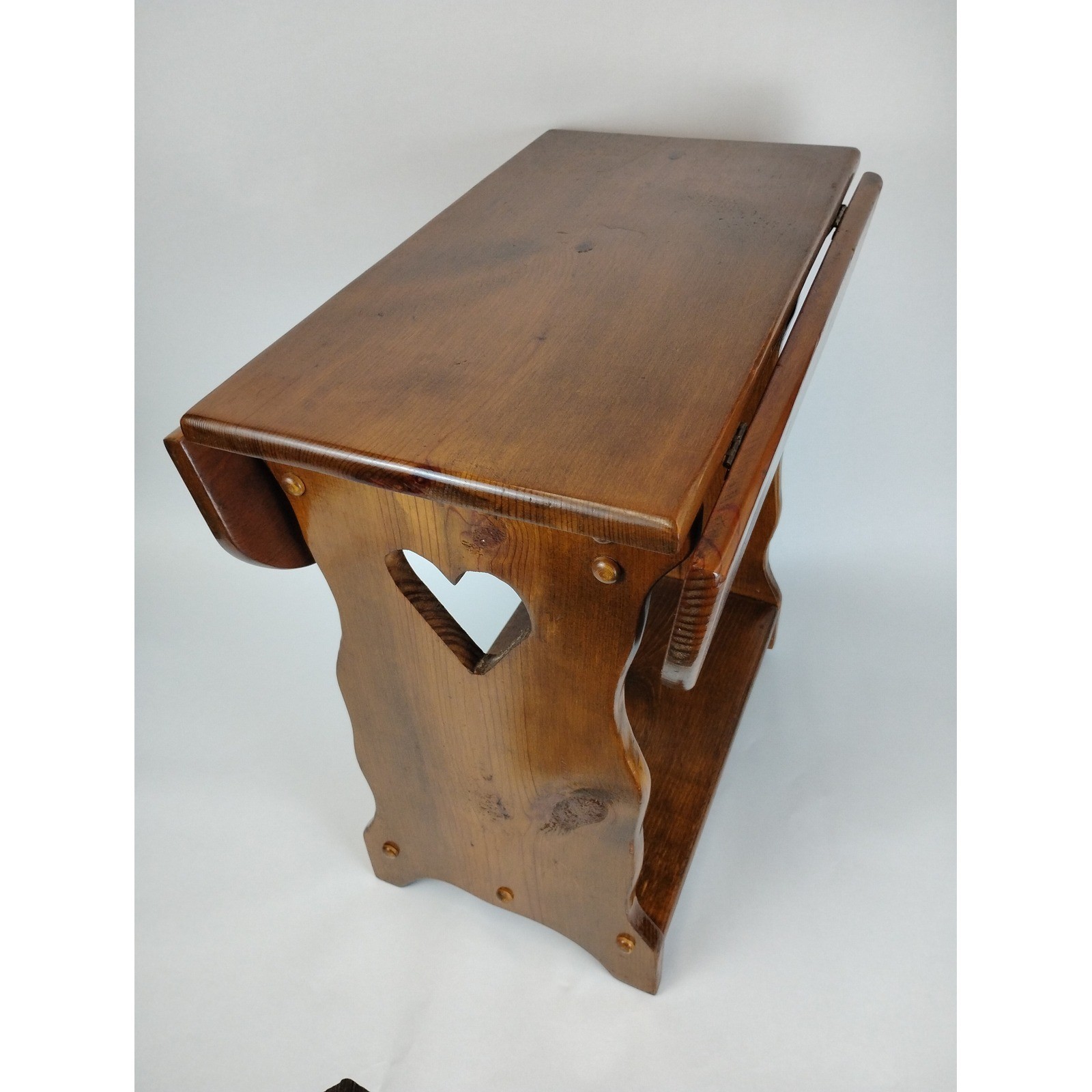 Handmade Solid Wood Heart Cut Out Drop Leaf Side End Table Country 21″ Plants