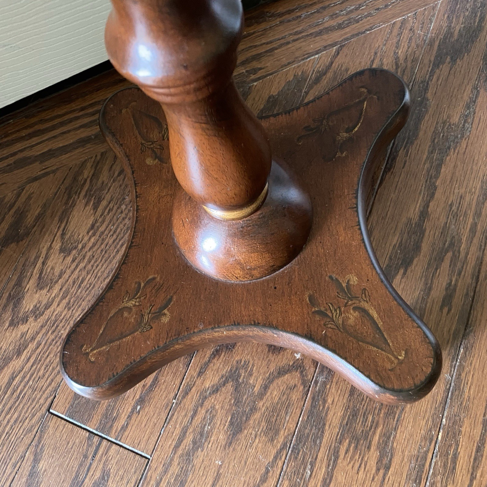Vintage Bombay Company Wood Accent Tilt Side Table Plant Stand w/ Scroll Paint