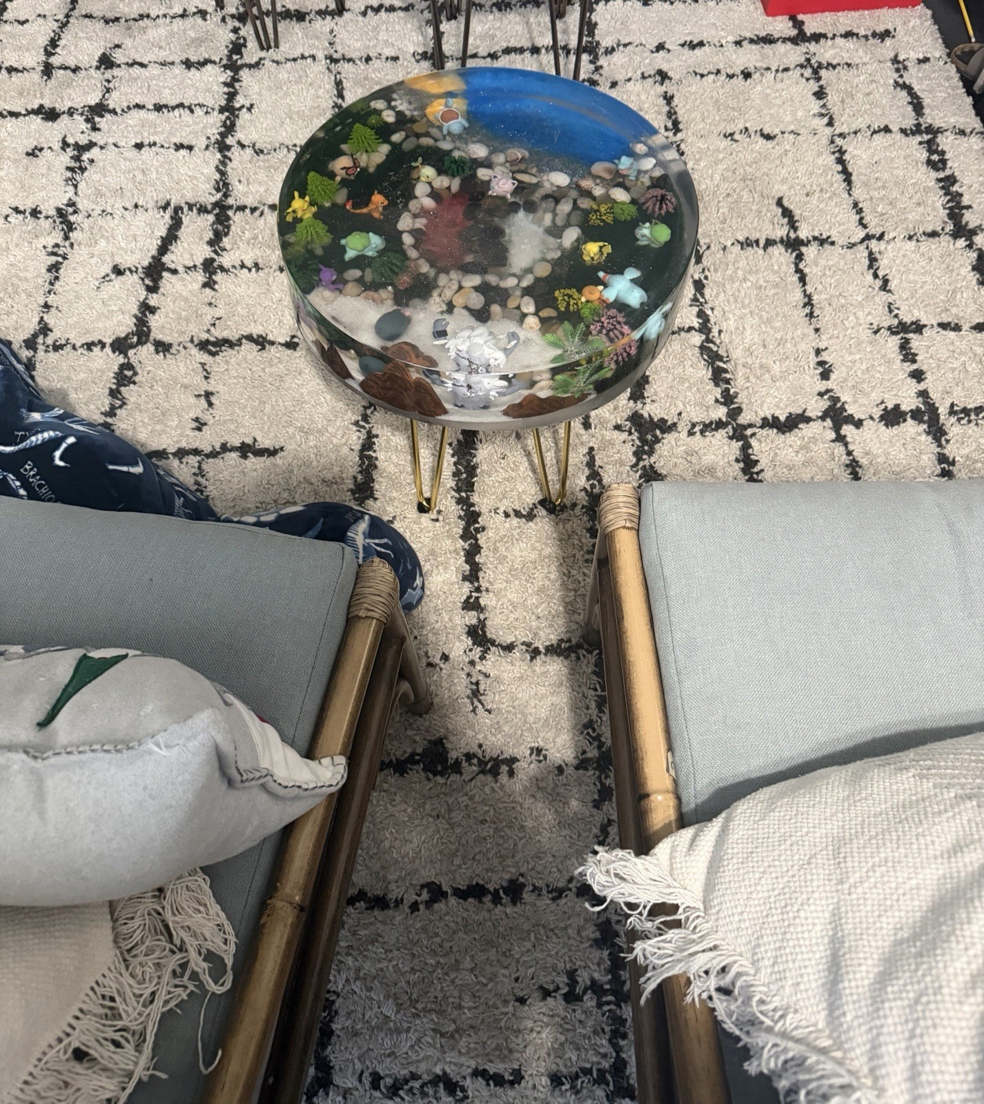 Round Multicolor Side Table, Ocean Reef Glossy Epoxy, Art Deco, 20×4.5×20