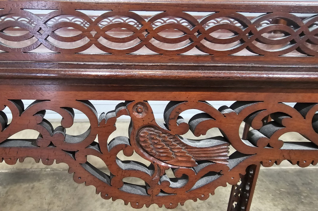 Baker Williamsburg Mahogany Chippendale Byrd China Table CW 192 Rare