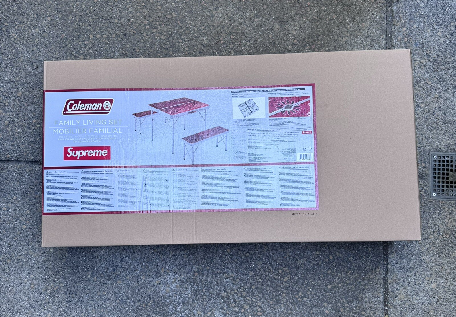 Supreme Coleman Family Table Set – Red