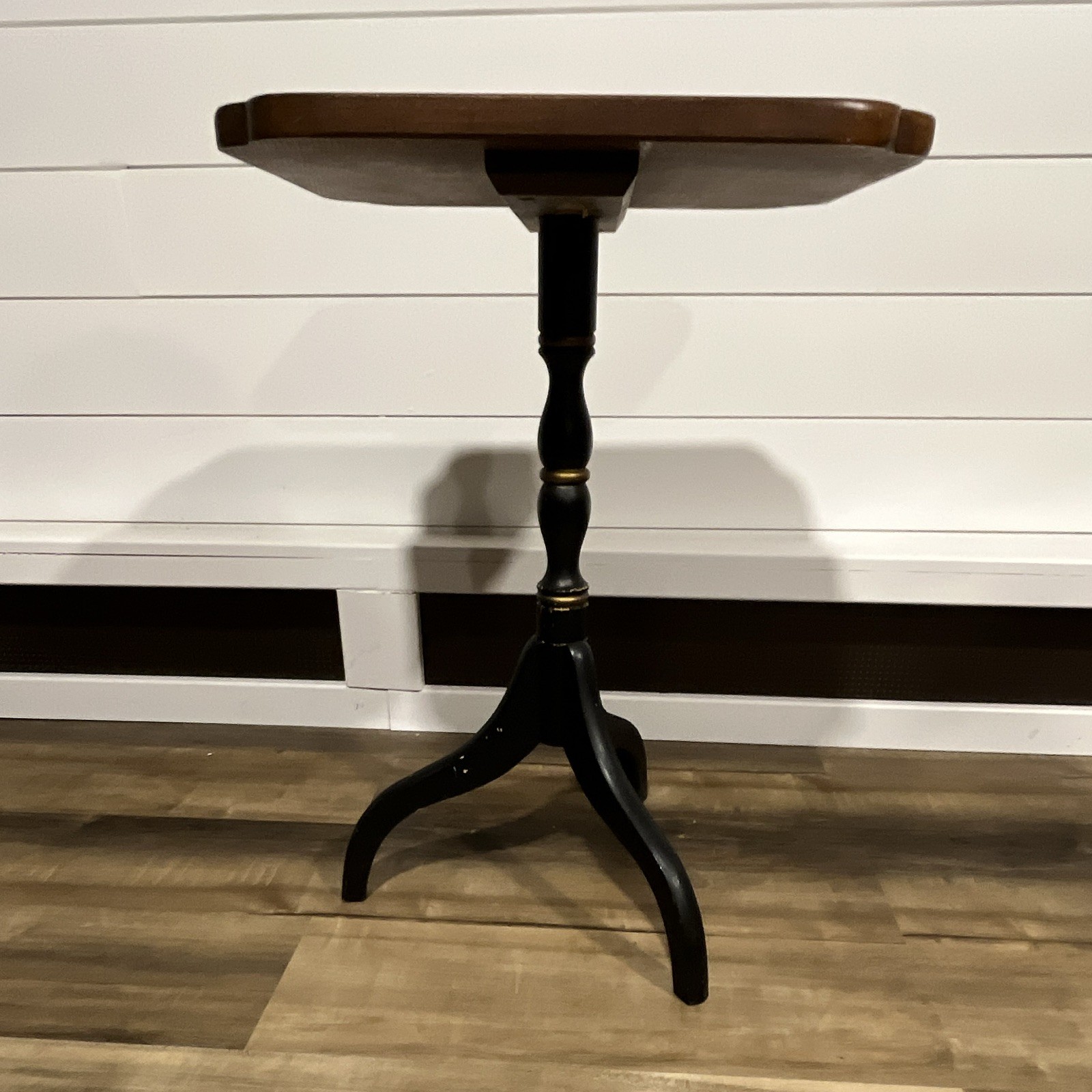 Hitchcock Hand-Painted Floral Pedestal Side Table Wood Brown/Black 24×18