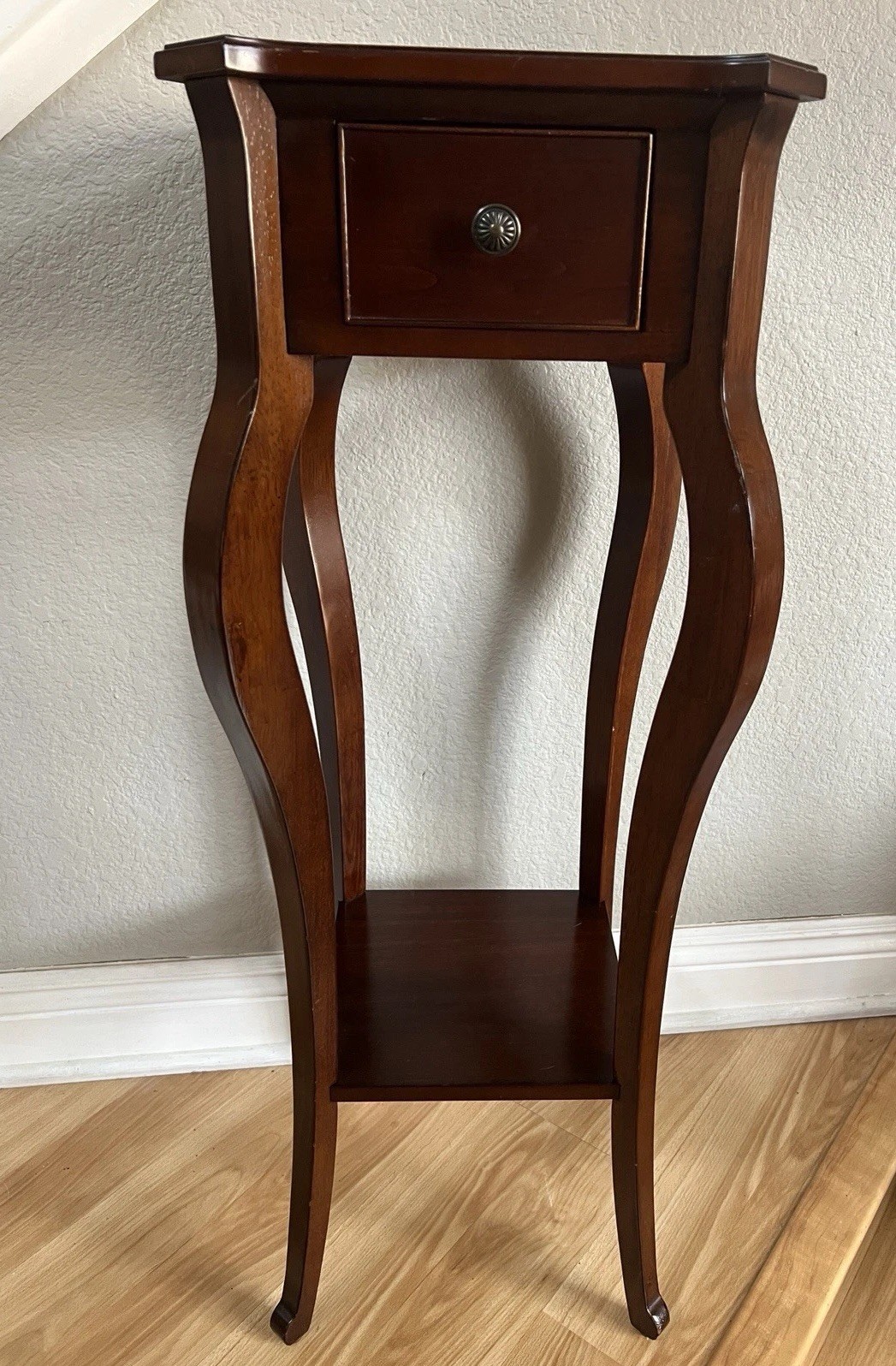 Vintage The Bombay Company Mahogany Plant Stand Table With Drawer 36” Tall