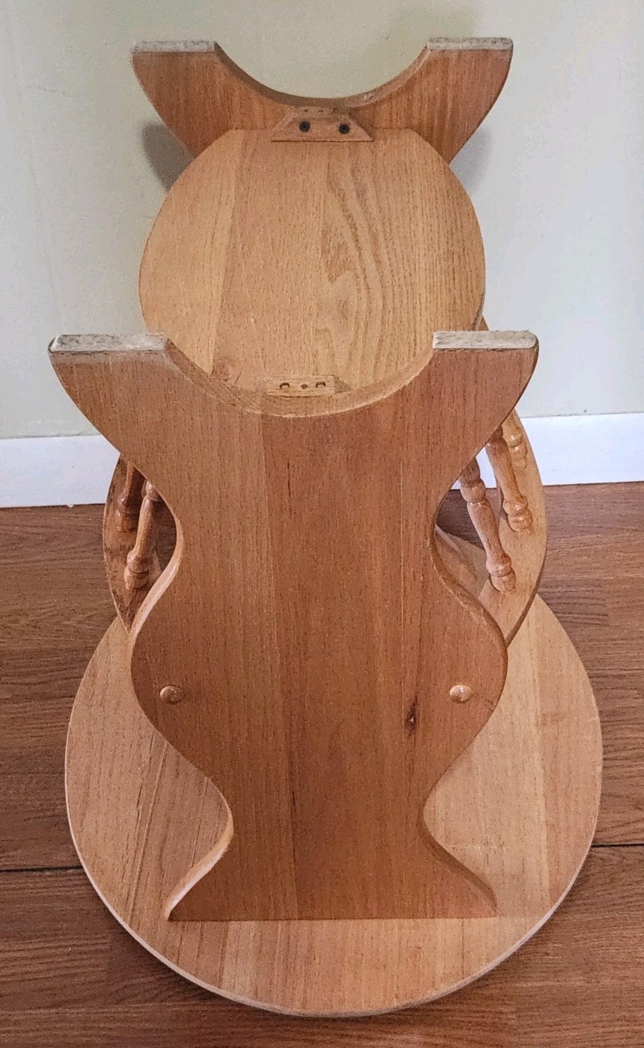 Vintage Hand Crafted Solid Oak Wood Side Accent Table w/ Magazine Rack Holder